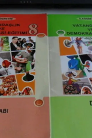 Vatandaşlık ve Demokrasi Eğitimi 8