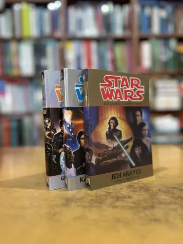 Jedi Arayışı + Karanlık Çırak + Güç' ün Kahramanları