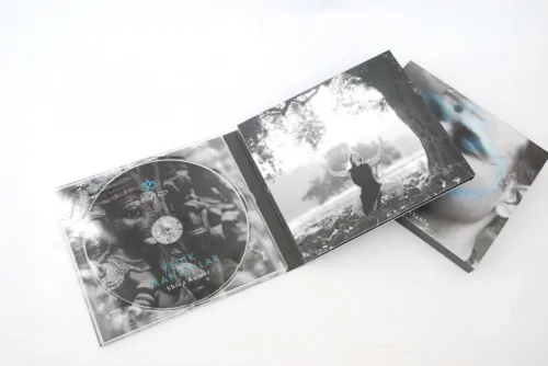 Shiva Kumar ve Gülin Zeytunlu ile Vedik Mantralar CD'si