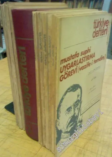 Türkiye Defteri - Aylık Edebiyat Siyaset Dergisi Sayı: 1-20; Yıl: Nisan 1971 - Haziran 1975 TAKIM -        1971