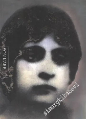 Son Kare: Kaan Çaydamlı'nın 30 Kare Mezar Fotoğrafı Üzerine Yeniden - Dokunma -        2002