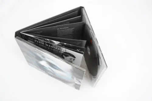 Shiva Kumar ve Gülin Zeytunlu ile Vedik Mantralar CD'si