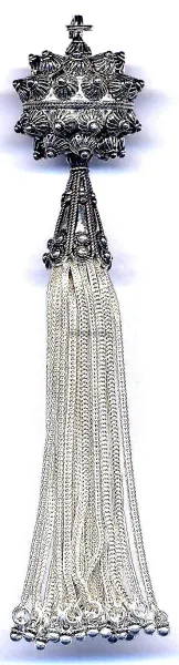 Silver Tassel Giant